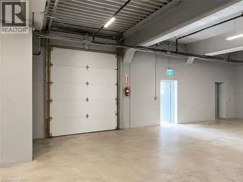 4256 Carroll Avenue Niagara Falls ON L2E 7J2
