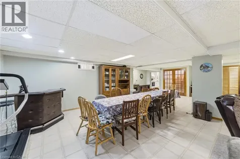 546 Dicenzo Drive Hamilton ON L9C 2C3