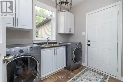 265 Justin Drive Beckwith ON K7C 0C4