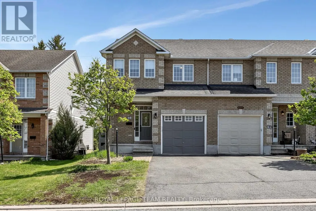 49 Chantilly Gate Ottawa ON K2S 2B1