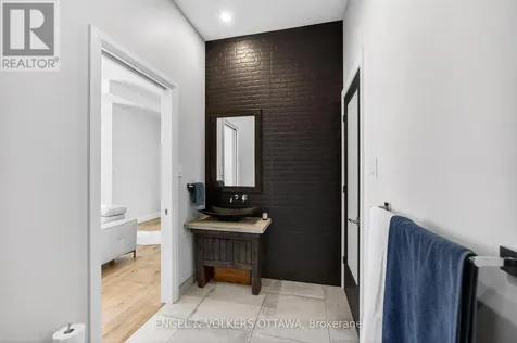178 Main Street Ottawa ON K1S 1C2