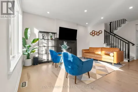 846 Sendero Way Ottawa ON K2S 2W9