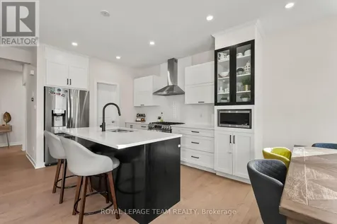 846 Sendero Way Ottawa ON K2S 2W9