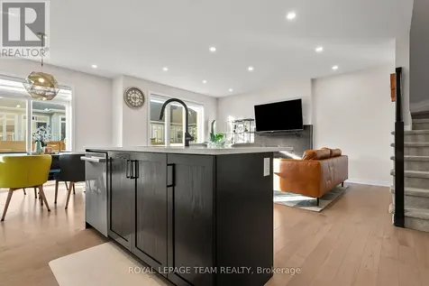 846 Sendero Way Ottawa ON K2S 2W9