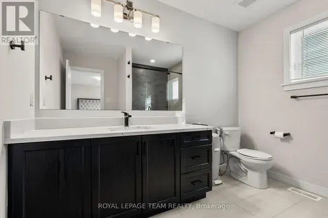 846 Sendero Way Ottawa ON K2S 2W9