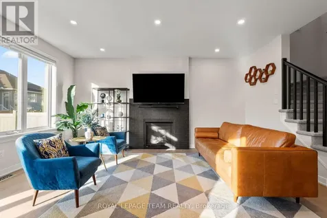 846 Sendero Way Ottawa ON K2S 2W9