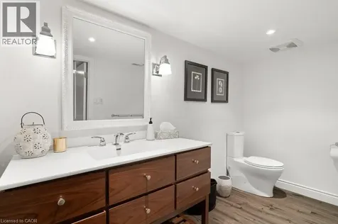 261 Union Boulevard Kitchener ON N2M 2S9