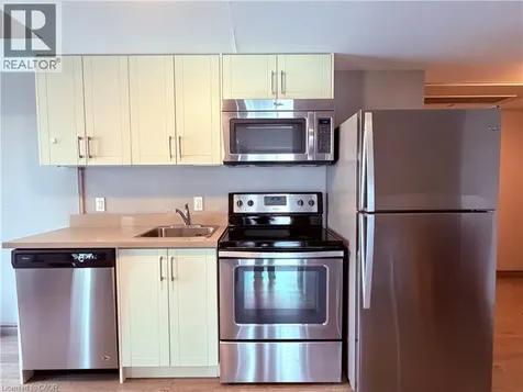 321 Spruce Street Waterloo ON N2L 3M6