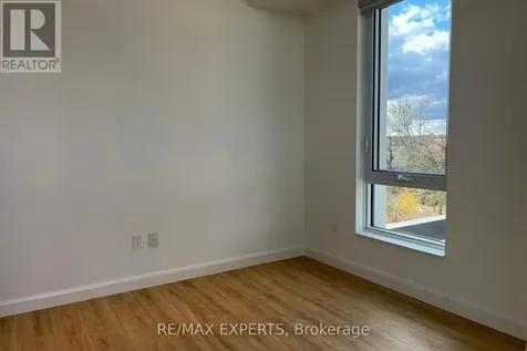 403 741 King Street West Kitchener ON N2G 0E9