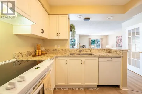 49 Elma Place Cambridge ON N3C 4E6