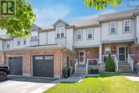 49 Elma Place Cambridge ON N3C 4E6