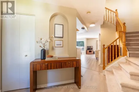 49 Elma Place Cambridge ON N3C 4E6