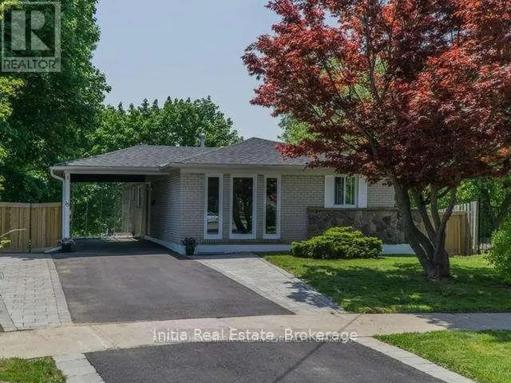 15 Grove Park Crescent Toronto (don Valley Village) ON M2J 2C7