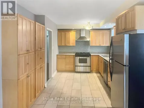 15 Grove Park Crescent Toronto (don Valley Village) ON M2J 2C7