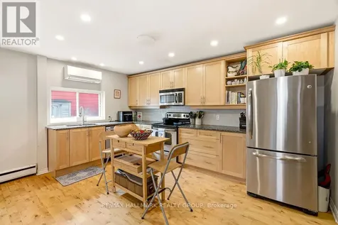 176 King Edward Avenue Ottawa ON K1N 7L5