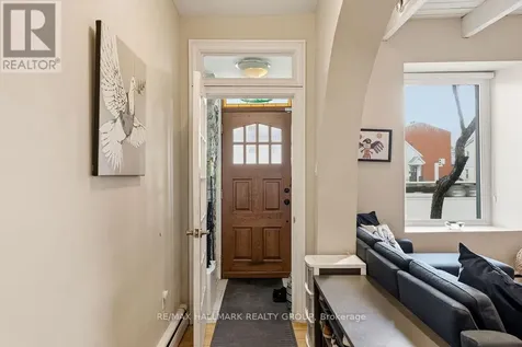 176 King Edward Avenue Ottawa ON K1N 7L5