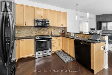 529 Dundonald Drive Ottawa ON K2J 5X1