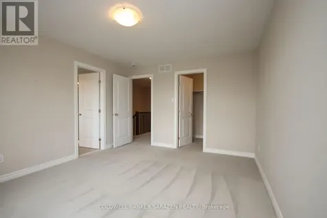 4043 Kelly Farm Drive Ottawa ON K1T 0E3