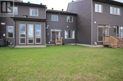 4043 Kelly Farm Drive Ottawa ON K1T 0E3