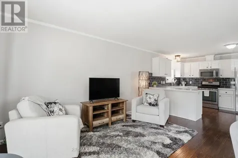 1298 Hilltop Road Severn ON L3V 0V1