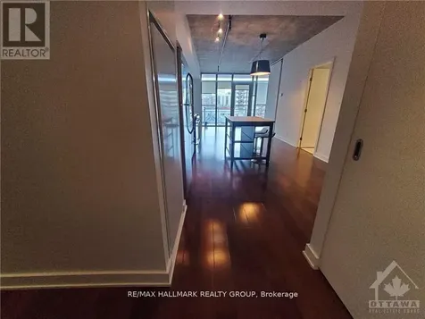 340 Mcleod Street Ottawa ON K2P 1A4