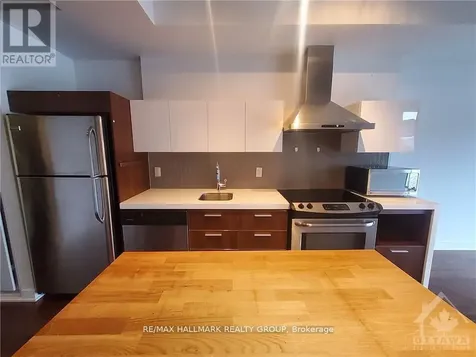 340 Mcleod Street Ottawa ON K2P 1A4