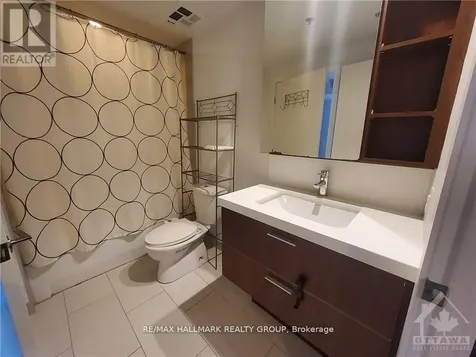 340 Mcleod Street Ottawa ON K2P 1A4