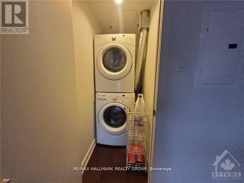 340 Mcleod Street Ottawa ON K2P 1A4