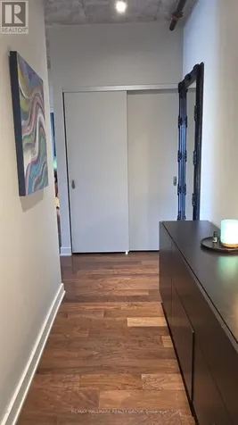 340 Mcleod Street Ottawa ON K2P 1A4