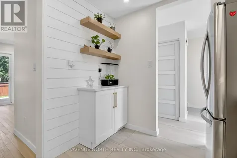 564 Seyton Drive Ottawa ON K2H 9B2