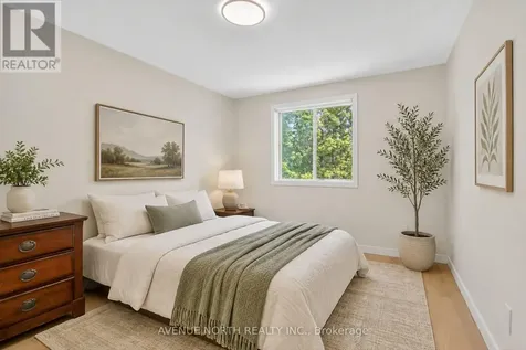 564 Seyton Drive Ottawa ON K2H 9B2