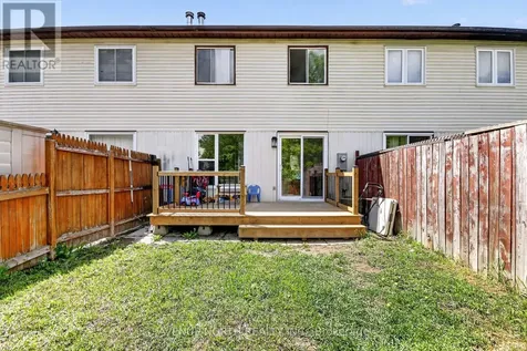 564 Seyton Drive Ottawa ON K2H 9B2