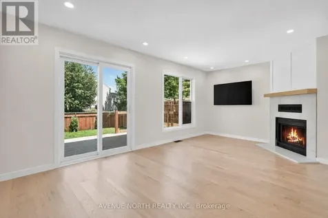 564 Seyton Drive Ottawa ON K2H 9B2