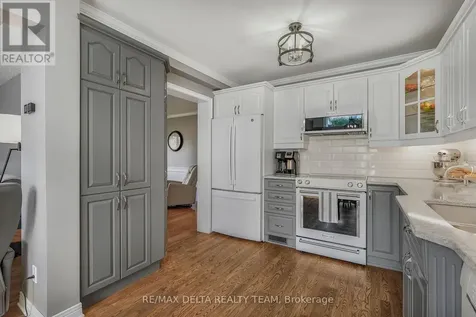 1770 Sunview Drive Ottawa ON K1C 5B2