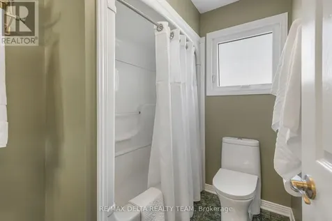 1770 Sunview Drive Ottawa ON K1C 5B2