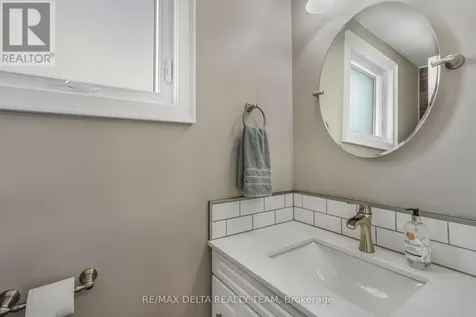 1770 Sunview Drive Ottawa ON K1C 5B2