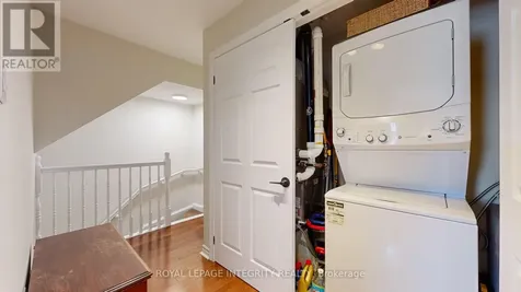 245 Cumberland Street Ottawa ON K1N 8W6