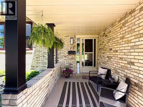 23 Argyle Crescent Chatham ON N7L 4T7