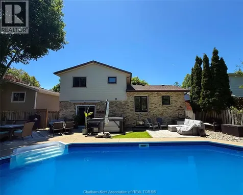 23 Argyle Crescent Chatham ON N7L 4T7