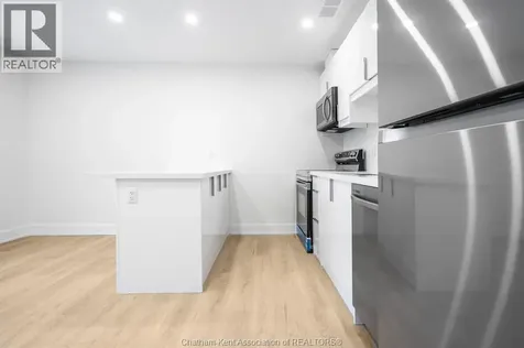 153 King Street West Chatham ON N7M 1E4