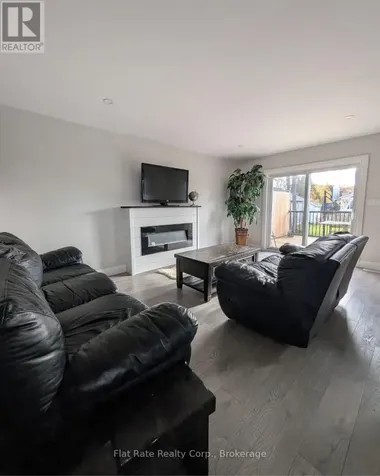 38 Payette Drive Penetanguishene ON L9M 1H5