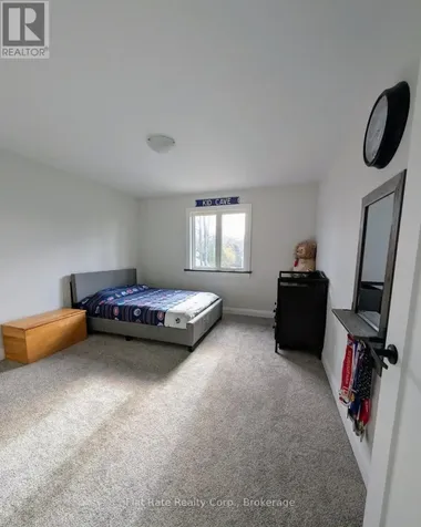 38 Payette Drive Penetanguishene ON L9M 1H5