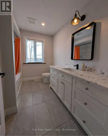 38 Payette Drive Penetanguishene ON L9M 1H5