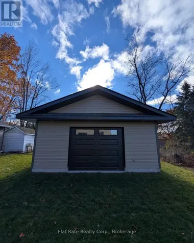 38 Payette Drive Penetanguishene ON L9M 1H5