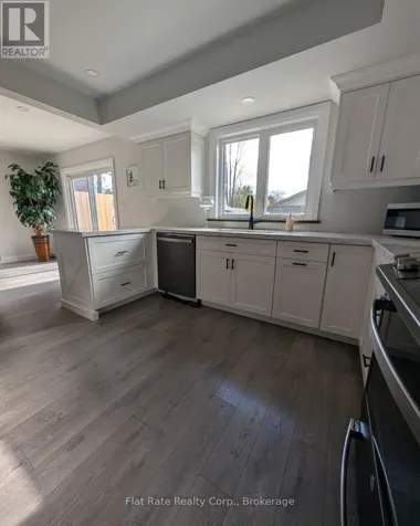 38 Payette Drive Penetanguishene ON L9M 1H5