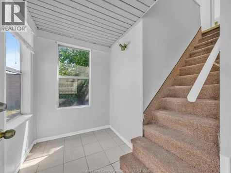 1153 University Avenue East Windsor ON N9A 3A5