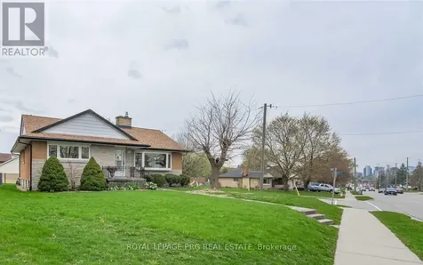 107 Weber Street South Waterloo ON N2J 2A4