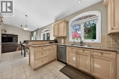 211 Mcnichol Drive Cambridge ON N1P 1J3
