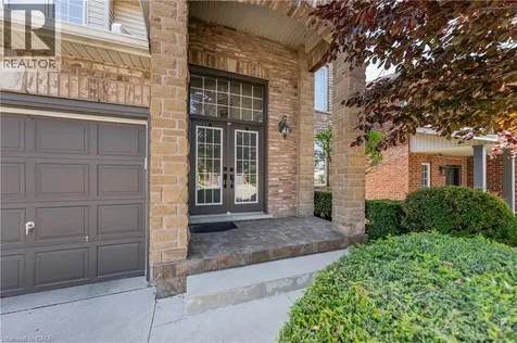 211 Mcnichol Drive Cambridge ON N1P 1J3