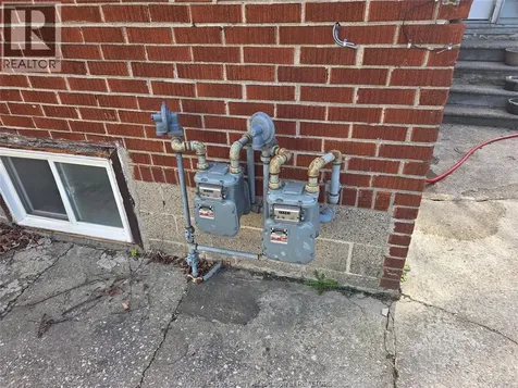 3531 Peter Street Windsor ON N9C 1J6
